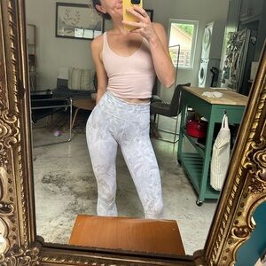 Lululemon white pattern leggings size 2